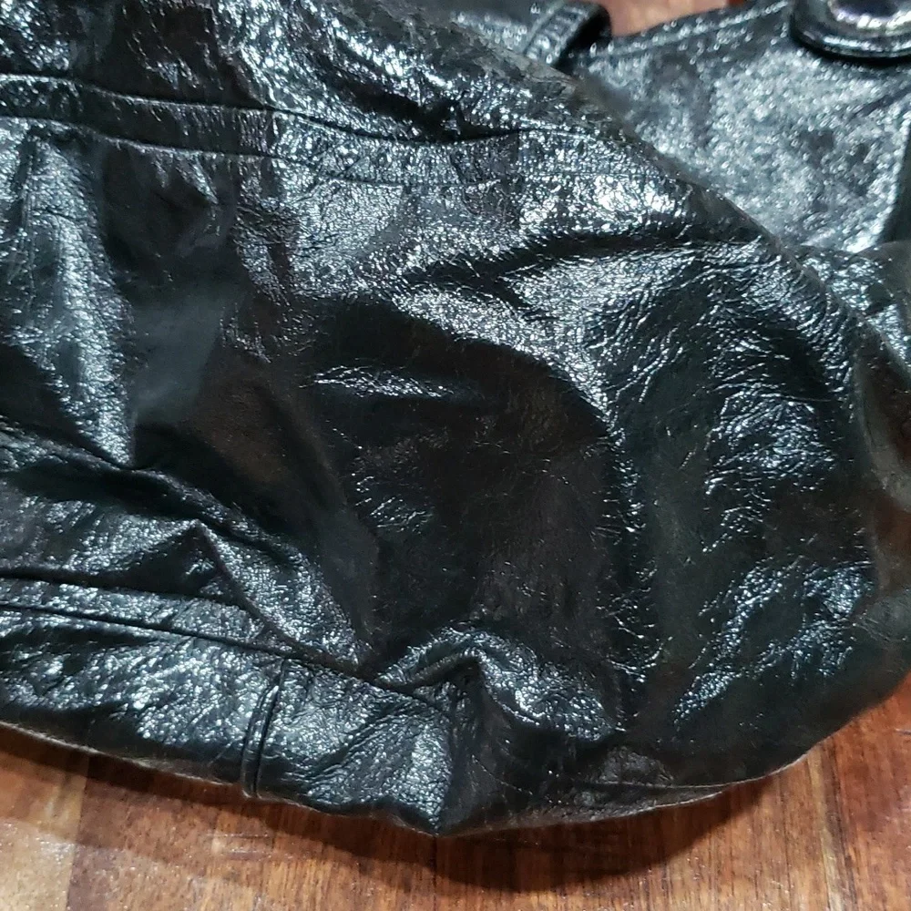 Marc By Marc Jacobs Silver and Black Slouch Hobo Leather Bag
